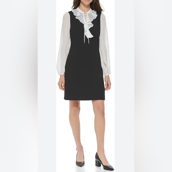 TOMMY HILFIGER
​Ruffle Mini A Line Dress - Picture 2 of 12